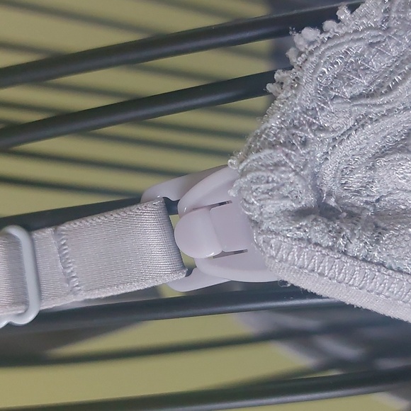 🌟HOST PICK🌟,GAP, Size L, Nursing Striped Lace-Trim Nightgown - Picture 4 of 9